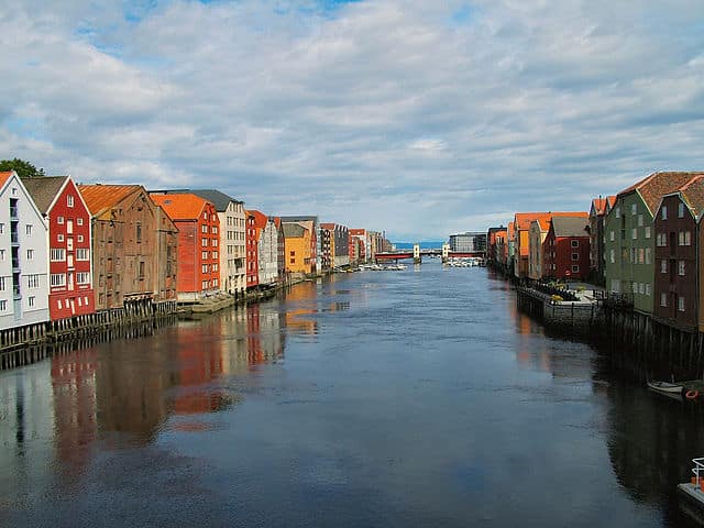 rzeka Nidelva w Trondheim